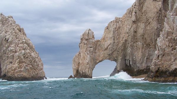 Cabo San Lucas lands end